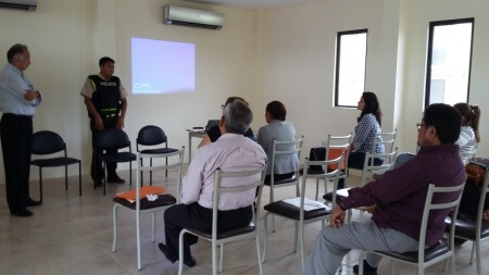 residentes casas en guayaquil villa club